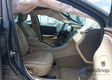 2013 Buick Lacrosse Leather Group z USA, uszkodzony, nr VIN 1G4GC5E31DF226293